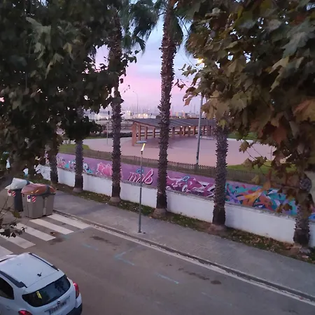 Bed and breakfast Primera Linea De Mar Y Piscina A 20 Minutos De Barcelona Premiá de Mar